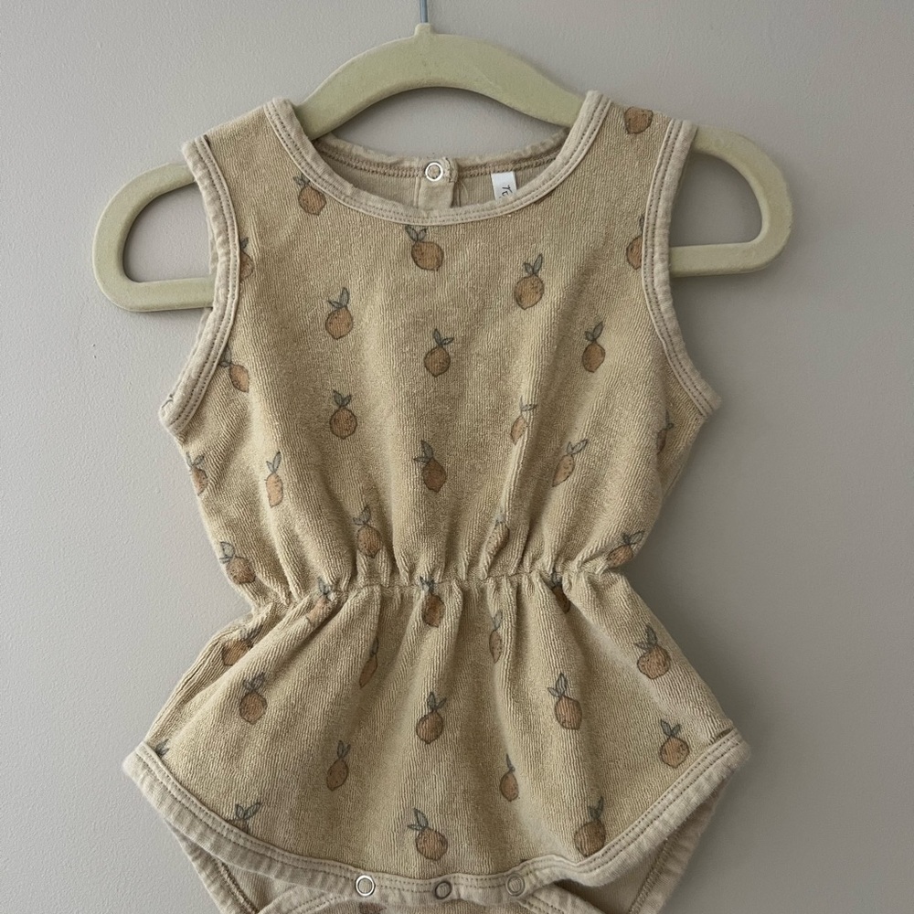 Rylee + Cru Lemon print summer romper